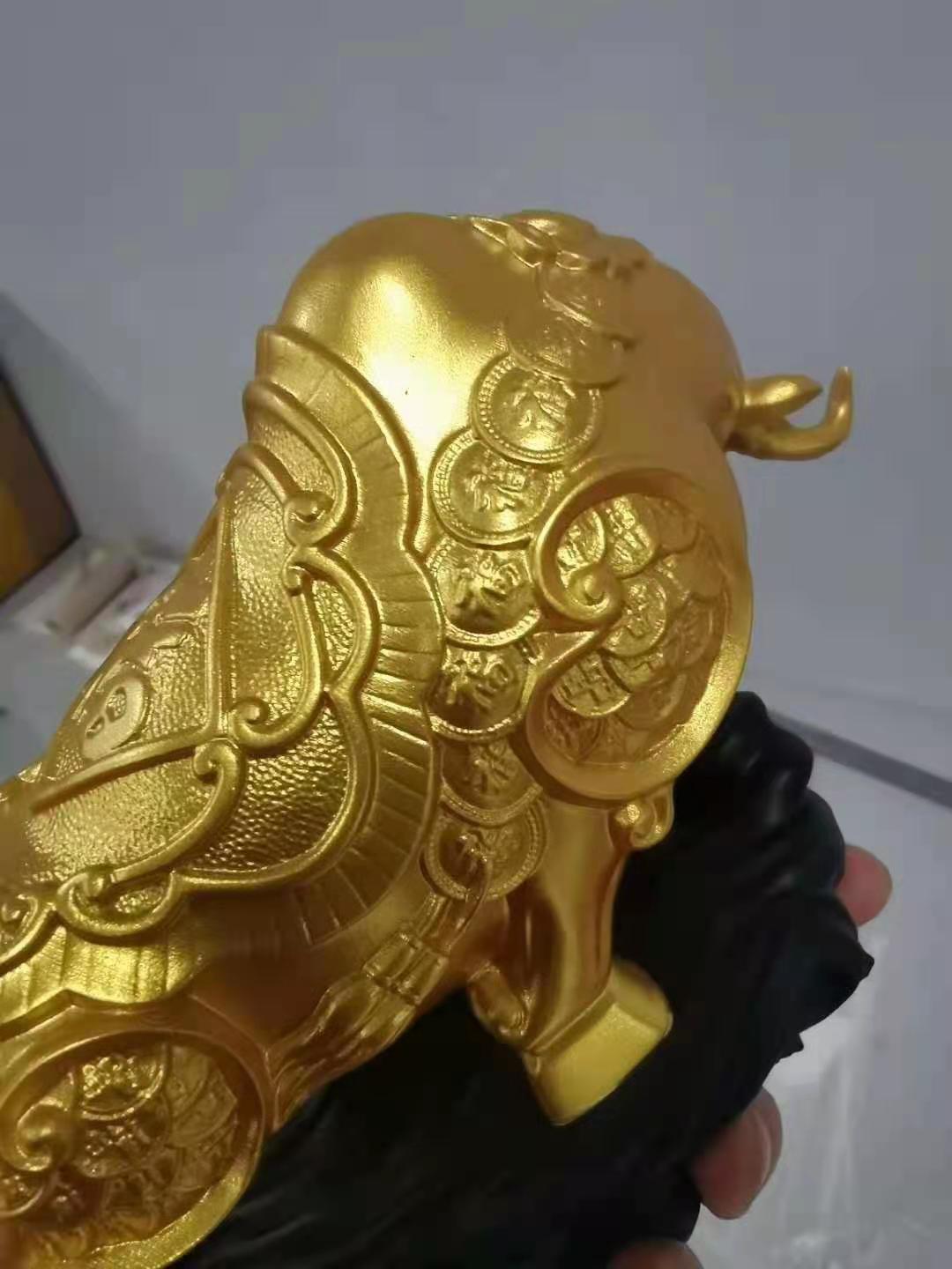 3D打印摆件喷金色