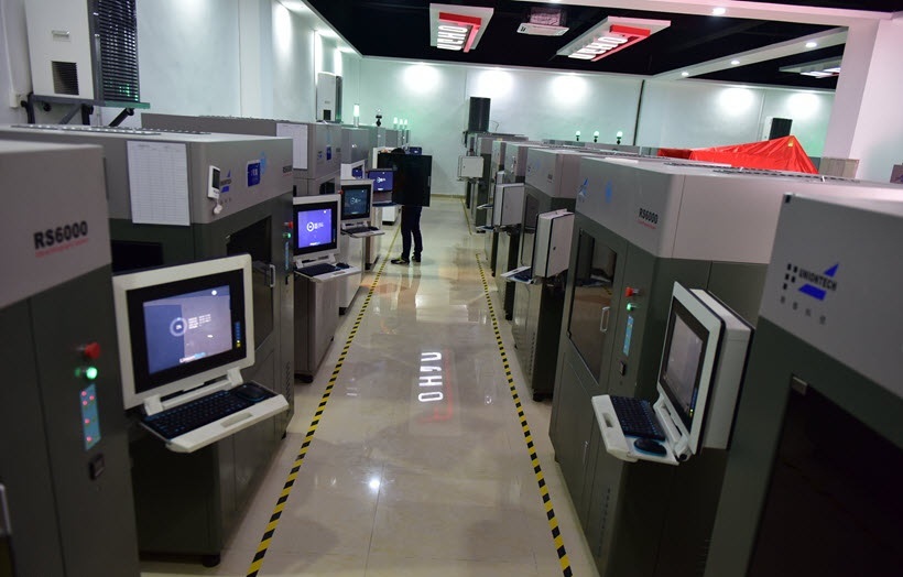 光敏树脂3D打印机_工厂现场