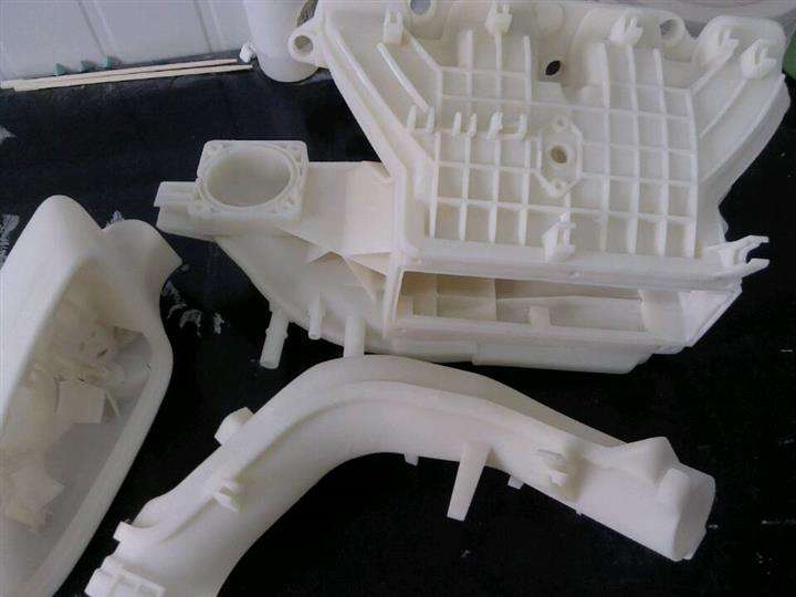大尺寸白色尼龙3D打印